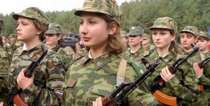 В България, момичетата не са родили на 23 години, ще бъдат призовани да служат в армията