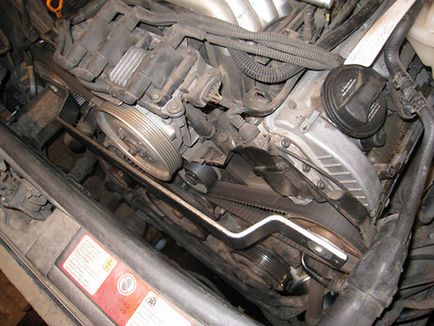 Смяна на времето колан Audi A6 с ръцете си (времето замяна колан със собствените си ръце) Смяна на времето колан Audi A6 с ръцете си