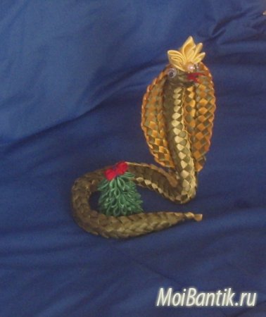 Simbol 2013! Diriginta șarpe, cobra, pas cu pas de asamblare