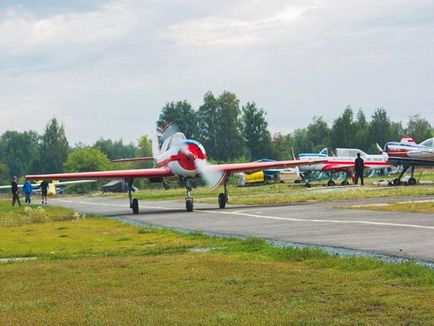 Descrierea și activitățile aerodromului din Kalachovo