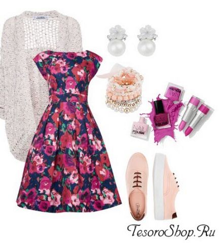 Біжутерія до фіолетового сукні