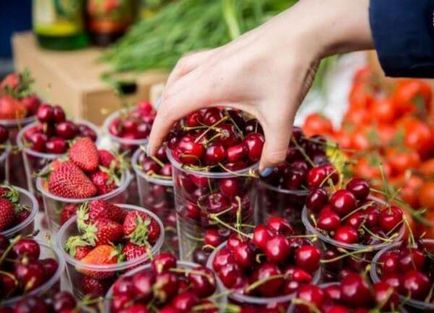 Черешня користь і шкода для здоров'я людини, лікувальні властивості, протипоказання, відповіді на питання