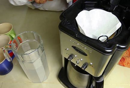 Curățarea aparatului espresso este modul de eliminare rapidă și corectă a scalei și a impurităților