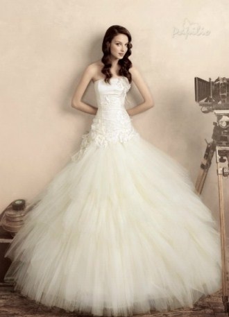 Esküvői ruhák népszerű márka papilio - új kollekció 2013
