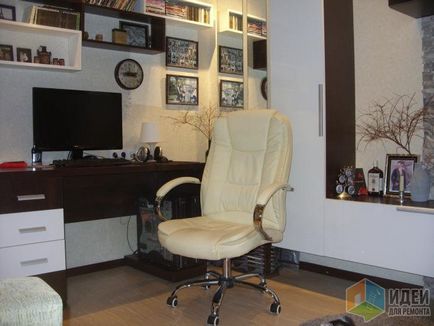 A belső kialakítás kis lakások, lakás-tehergépkocsi, design, hálószoba és iroda terület (szoba) A belső kialakítás kis lakások, lakás-tehergépkocsi, design, hálószoba és iroda terület,