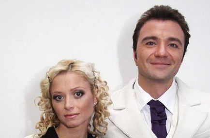 Elena atentă și Anton Sikharulidze soț și soție - skater figurine Elena Berezhnaya a spus despre despărțire