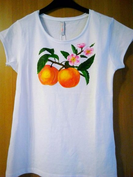 T-shirt, kézzel festett (pólók) T-shirt, kézzel festett