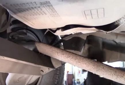 Silencer Reno Logan Îndepărtarea, înlocuirea, repararea propriului video