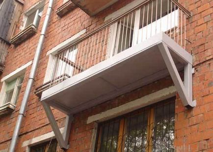 Idei pentru repararea unui balcon, fotografie a balcoanelor restaurate și a loggilor, cum să întărești o placă de balcon și cum