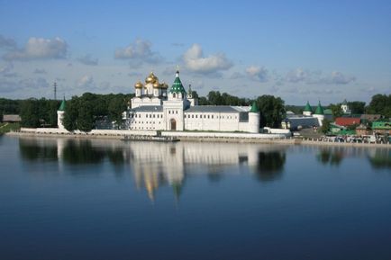Manastirea Ipatyevsky, Kostroma