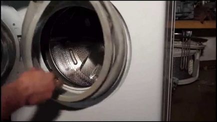 Cum se deschide o mașină de spălat, dacă este blocată fotografia