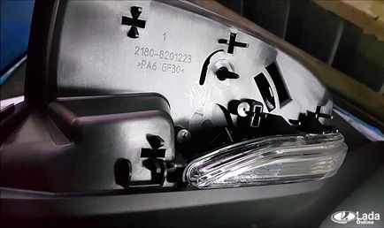 Cum să eliminați și să demontați oglinda retrovizoare pentru lada vesta și xray
