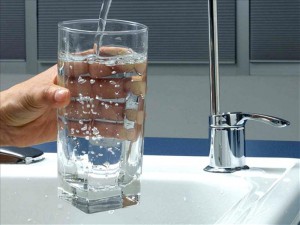Cum să obțineți bani înapoi pentru un filtru de apă