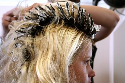Cum de a restabili părul după lumină