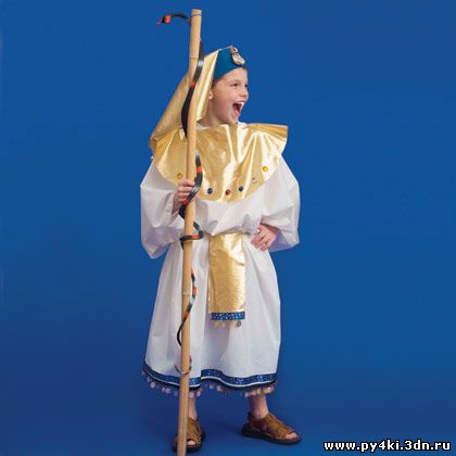 Costumul lui Faraon este realizat de noi înșine - costume de copii de clasă de masterat - clasă de masterat cu mâinile lor