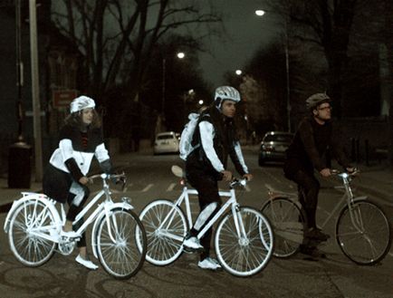 Este mai bine să fii o fantomă decât o vopsea invizibilă reflectorizantă pentru bicicliști