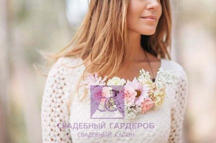 Magazin rochii de mireasa ieftin în Sankt Petersburg - salon de nunta dulap