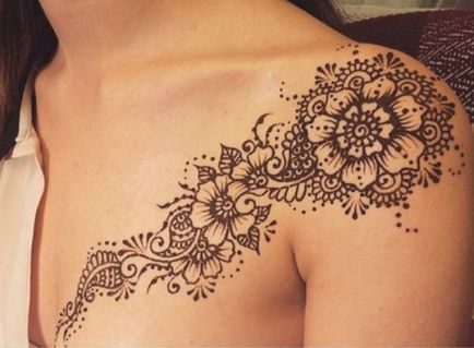 Mehendi (imagini și fotografii) cum să faci astfel de desene de henna pe mâini, picioare și corp acasă