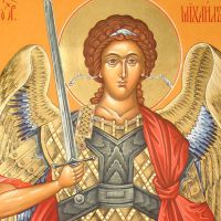 Молитва архангелу Михаїлу про захист