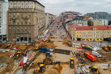 Москва навіщо перекривали Тверську вулицю неймовірні фото і відео - новини Руан