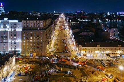 Москва навіщо перекривали Тверську вулицю неймовірні фото і відео - новини Руан