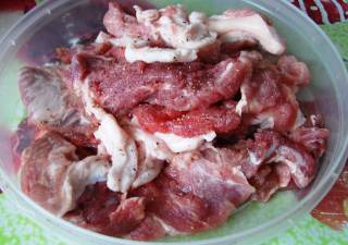 М'ясо під шубою в духовці рецепт зі свинини з фото