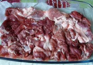 М'ясо під шубою в духовці рецепт зі свинини з фото