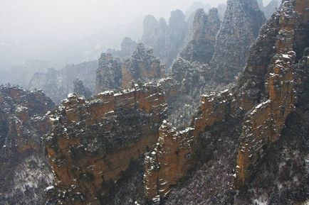 Національний парк в китаї Чжанцзяцзе