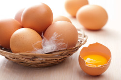 Omelet și ouă prajite în timpul unei diete