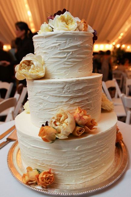 Toamna tort de nunta