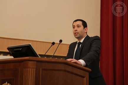 Klinikai gyakorlat és gyakorlat (Department) Klinikai gyakorlat és gyakorlat
