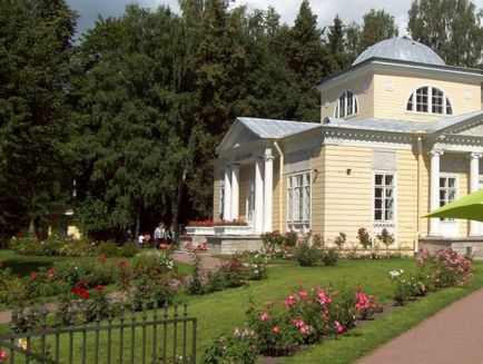 Pavilion de trandafiri, Pavlovsk