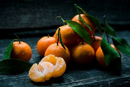 Miért újév étkezési mandarint 1