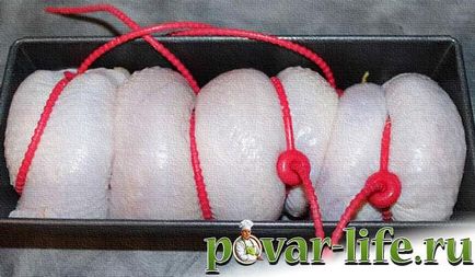 O rețetă detaliată pentru carnea de pui cu ceapă și morcovi