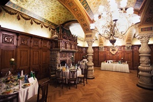 Restaurant pentru nuntă și banchet de nuntă în palat