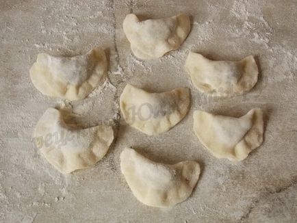 Rețetă pentru pelmeni cu mâinile tale