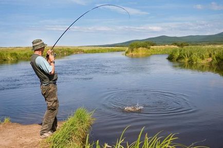 Риболовля на Озернінского водосховище платно