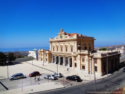 Independent pe coasta de sud a Siciliei în Agrigento, un vârf din arkhip251166 turistic