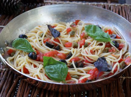 Спагеті зі свіжими помідорами, рецепт приготування