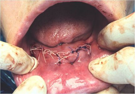 Revista dentară pentru reviste dentare