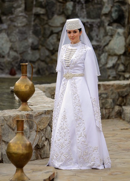 Весільні сукні від Ізольди Гогічаєва - аланіяінформ