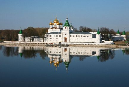 Свято-Троїцький Іпатіївський монастир, золоте кільце, кострома