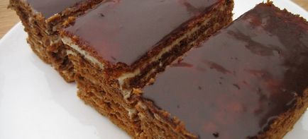 Cake „mese” a vendégek - receptek otthon