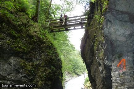 Turism în Germania germană alpine rutier atracții descriere fotografie