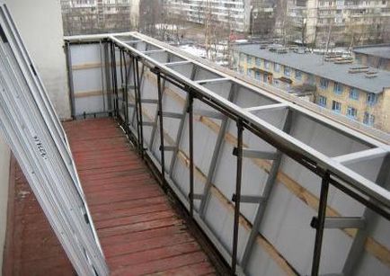 Consolidarea parapetelor de fier și a balustradelor