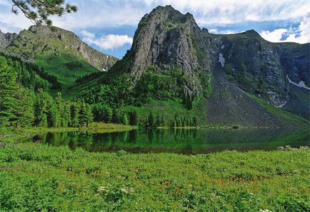 Munții Ural, munte Altai fotografie, imagini, video