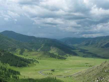 Munții Ural, munte Altai fotografie, imagini, video