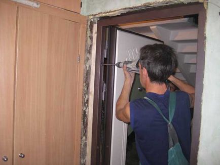 Instalarea de uși și încuietori de uși în Vladimir