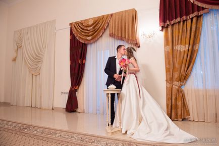 Înregistrator la jumătate, palat de nuntă de la Moscova - fotografie de la fotograful de nunta Alexey Chernyshev