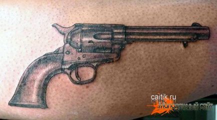 Значення татуювання револьвер (14 фото тату)